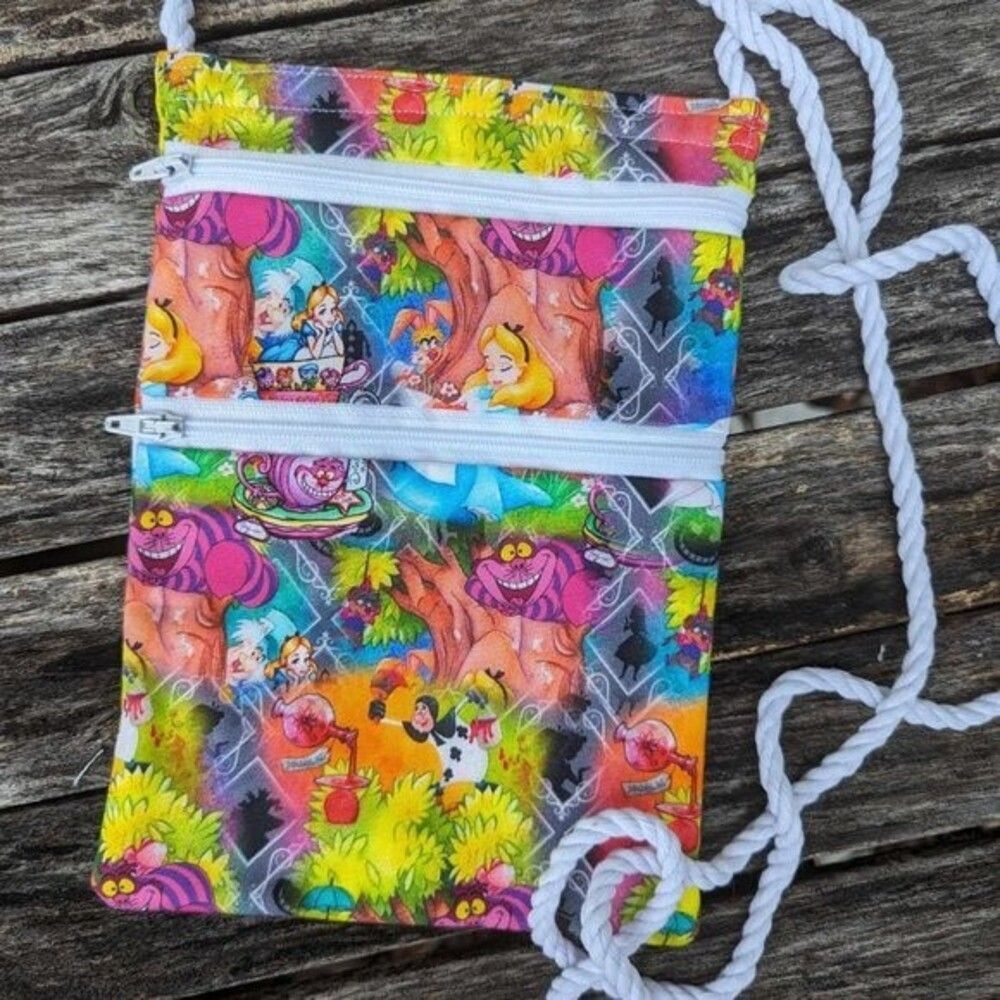 Alice in Wonderland crossbody fabric bag pouch 2 outer zippers Size 8"x6" NEW